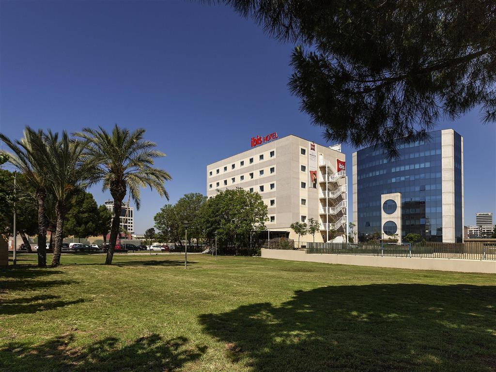 Ibis Murcia Luaran gambar