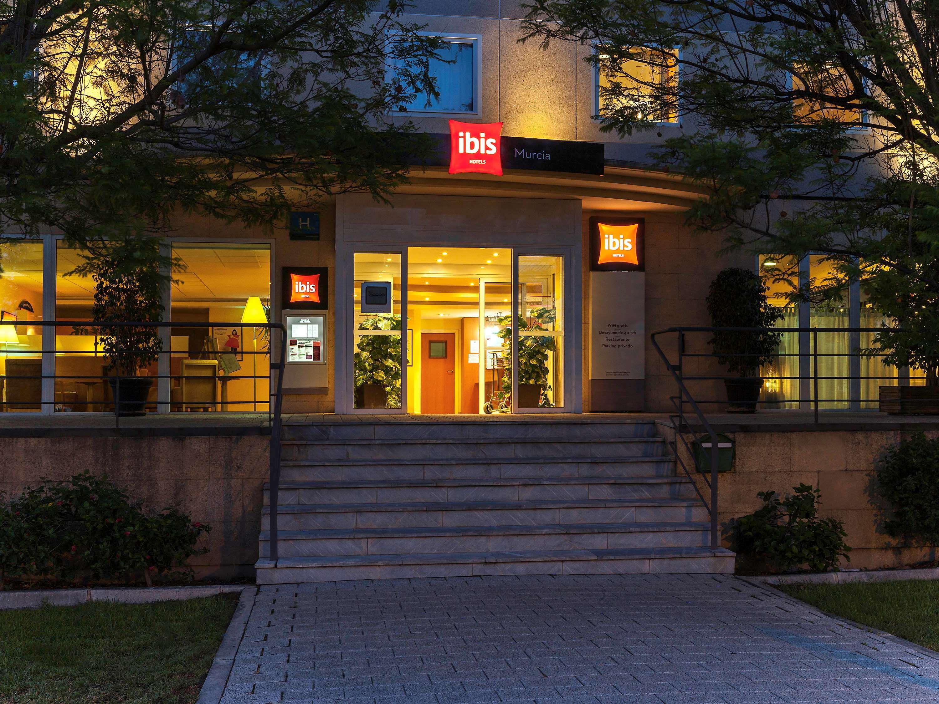 Ibis Murcia Luaran gambar