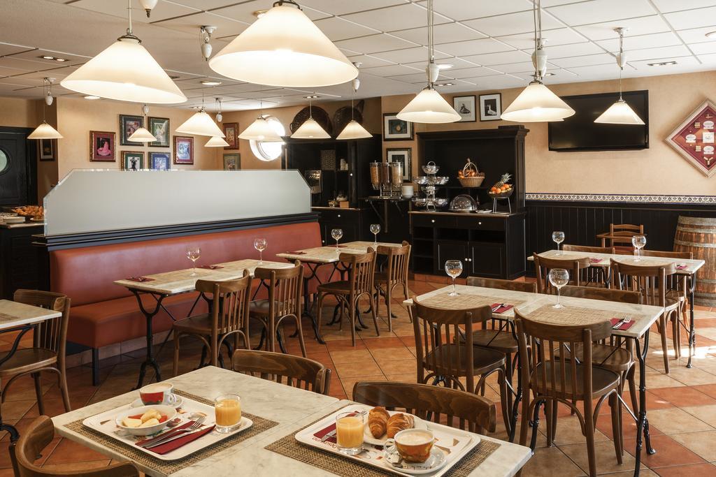 Ibis Murcia Luaran gambar