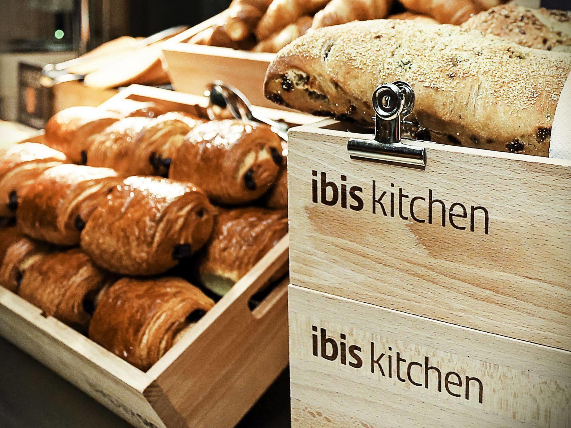 Ibis Murcia Luaran gambar